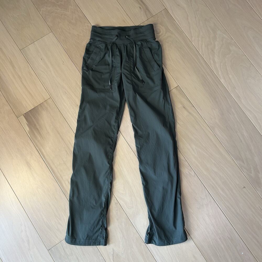 Lululemon Dance Studio Mid Rise Jogger Green Women’s 2